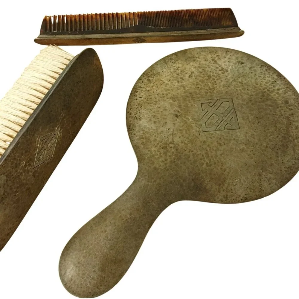Lebolt 925 Sterling Antique Arts Crafts Hammered Silver Vanity Set Mirror Brush